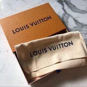 Louis Vuitton LV box with dustbag